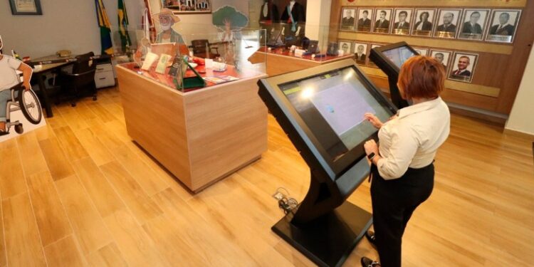 Instalado na recepção do prédio-sede, Memorial do MPRO está de portas abertas para visitação