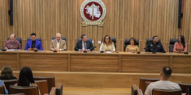 Com 12 mil atendimentos ao ano, Ouvidoria do MP anuncia aperfeiçoamento no processo de escuta em 2025