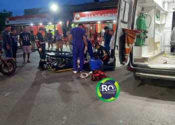 Casal: Acidente de trânsito envolvendo carro e moto sendo que o motorista do veículo fugiu