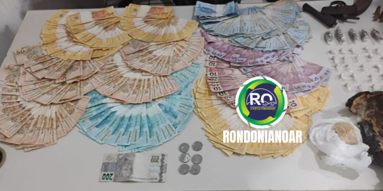 Suspeito é preso com 14 mil em dinheiro e droga