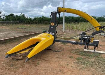 Deputado Alan Queiroz realiza entrega de ensiladeira ao município de Nova União