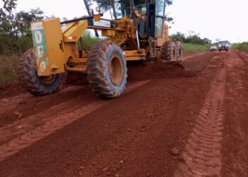 Recuperação emergencial em rodovias não pavimentadas na região da Zona da Mata é intensificada pelo governo de RO