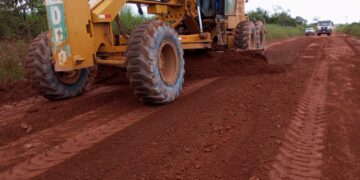 Recuperação emergencial em rodovias não pavimentadas na região da Zona da Mata é intensificada pelo governo de RO