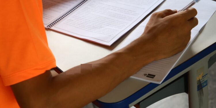 Unidade prisional de Cerejeiras aprimora reintegração social de reeducandos por meio da educação