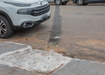 Prefeitura exige suspensão de cortes no asfalto e impõe prazo para reparo sob pena de multa