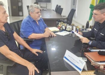 Comandante-Geral da PM recebe dos “sobreviventes” convite para congraçamento da turma de 1983