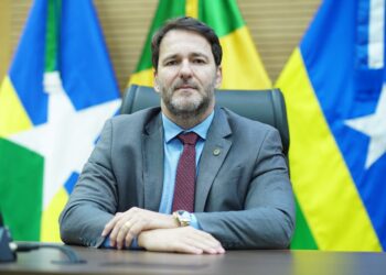 Deputado Alex Redano solicita manutenção emergencial da RO-205 em Cujubim
