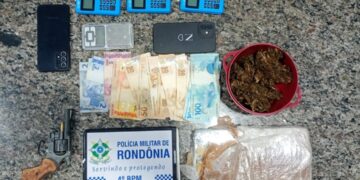 Polícia Militar intensifica combate ao tráfico e apreende drogas, arma de fogo e dinheiro no Bairro Village do Sol