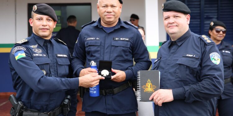 Policiais militares passam a reserva remunerada após anos de bons serviços à sociedade rondoniense