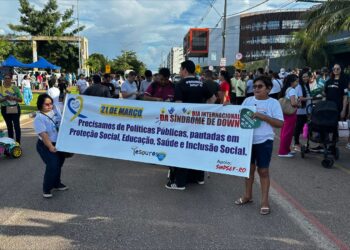 Prefeito Léo Moraes participa de caminhada em alusão ao Dia Internacional da Síndrome de Down