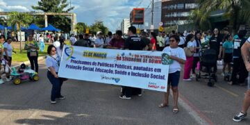 Prefeito Léo Moraes participa de caminhada em alusão ao Dia Internacional da Síndrome de Down