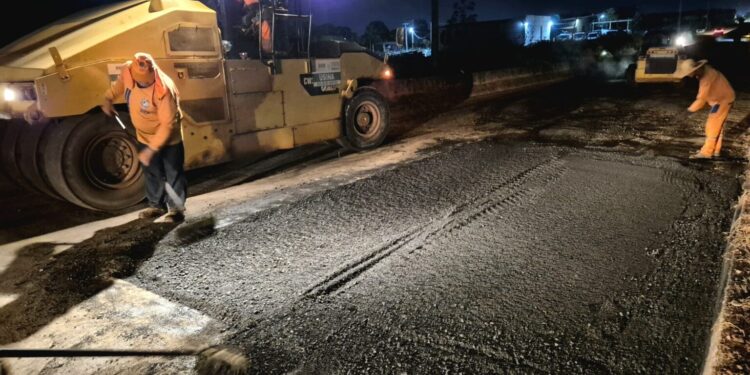 Manutenção na RO-383, região Zona da Mata, é intensificada pelo governo de RO mesmo durante o Carnaval