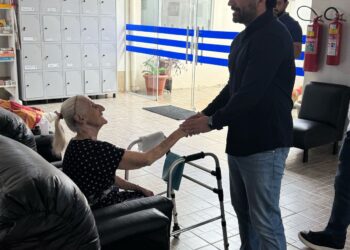 Deputado Ribeiro do Sinpol entrega veículo ao Lar dos Idosos em Vilhena