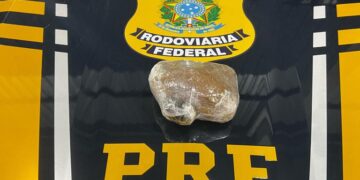 PRF apreende cocaína em ônibus intermunicipal em Pimenta Bueno