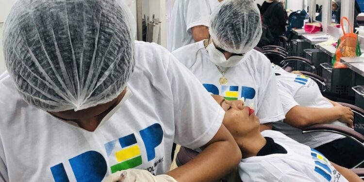 Inscrições para cursos profissionalizantes na Escola de Imagem Pessoal podem ser realizadas até 21 de abril, em Ji-Paraná