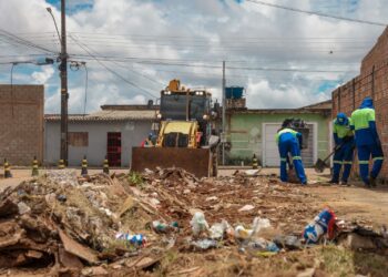 Operação avança com mais de 55 mil toneladas de lixo recolhidos