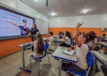 Dia Nacional da Educação; Rondônia celebra investimentos e valorização dos profissionais da educação