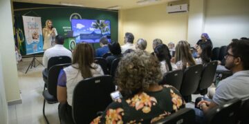 Prefeitura realiza capacitação de candidatos ao Serviço Família Acolhedora