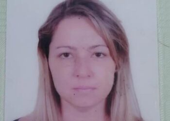 Mulher é encontrada, pelo próprio pai, m0rta dentro de casa, em RO