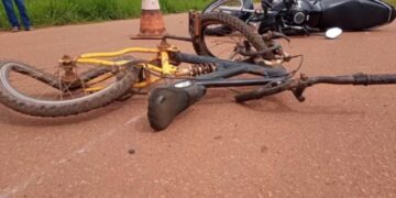 Morre criança atropelada enquanto andava de bicicleta