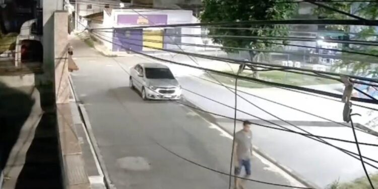 “Vai me matar é?”, pergunta homem antes de ser executado com quase 10 tiros; veja vídeo
