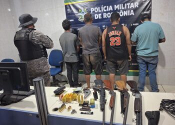 DOMINÂNCIA – Polícia Militar apreende armas e munições na Floresta Nacional do Bom Futuro