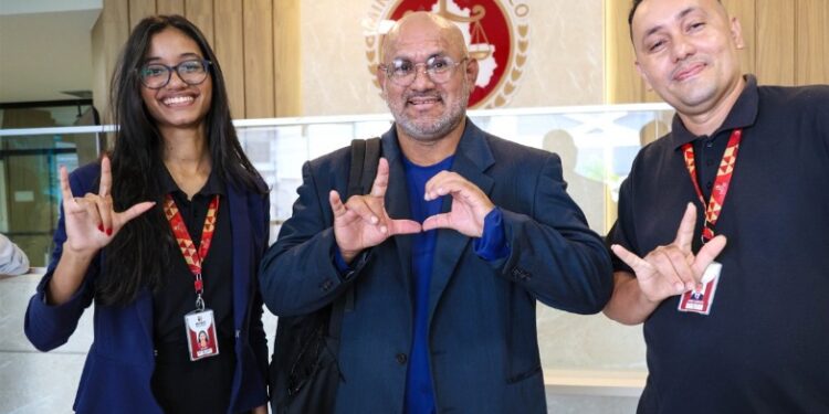 Acessibilidade para garantir direitos: Serviço de Libras do MPRO atendeu 190 pessoas surdas em 2024