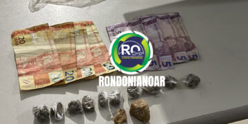 Mulher é presa por tráfico de drogas no centro de Porto Velho