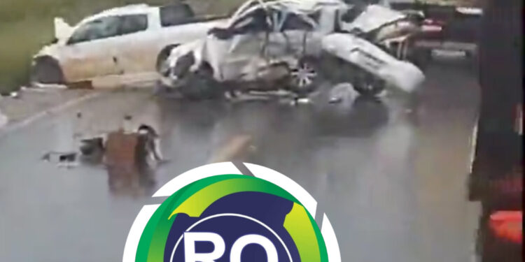 Acidente na BR-364 deixa seis feridos e interdita rodovia entre Pimenta Bueno e Vilhena – VEJA O VÍDEO