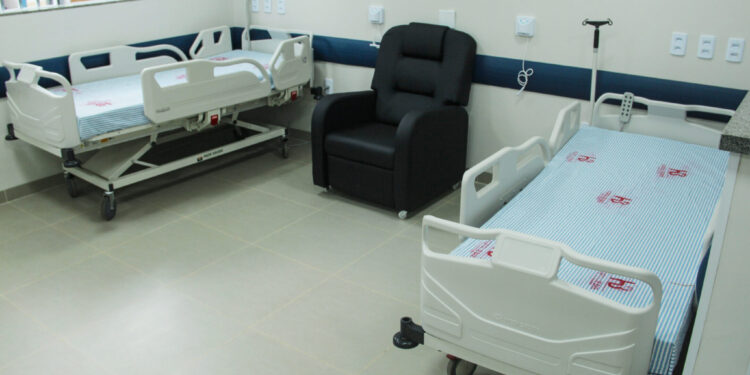 Governo de RO inaugura ala reformada no Hospital de Base Dr. Ary Pinheiro com atendimento humanizado às gestantes