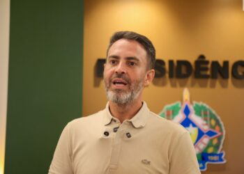 Prefeitura de Porto Velho recebe veículos e 500 cestas básicas doados pelo TCE e MPC para ajudar famílias atingidas pela cheia do Madeira