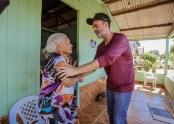 Prefeito Léo Moraes visita Calama e São Carlos e reforça apoio às comunidades ribeirinhas do baixo Madeira
