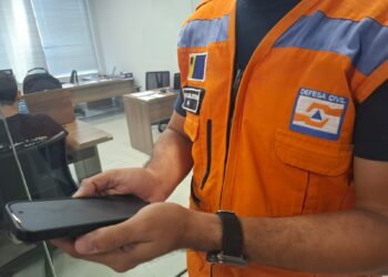 Defesa Civil disponibiliza número de WhatsApp para cidadãos afetados pela cheia