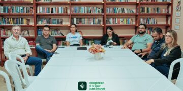 CrediSIS apoia jovens em projeto de educação tecnológica da Fundação JiCred