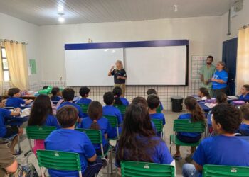 Atividades de educação ambiental com foco em recursos hídricos e prevenção às queimadas são promovidas pelo governo de RO