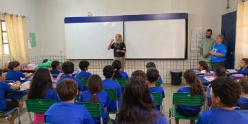 Atividades de educação ambiental com foco em recursos hídricos e prevenção às queimadas são promovidas pelo governo de RO