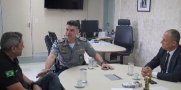 Comandante-Geral da PMRO realiza visita institucional à Diretoria da Força Nacional de Segurança Pública