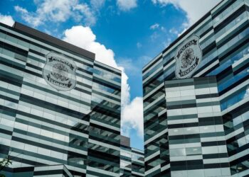 PF publica edital de concurso com 1.000 vagas para cargos policiais