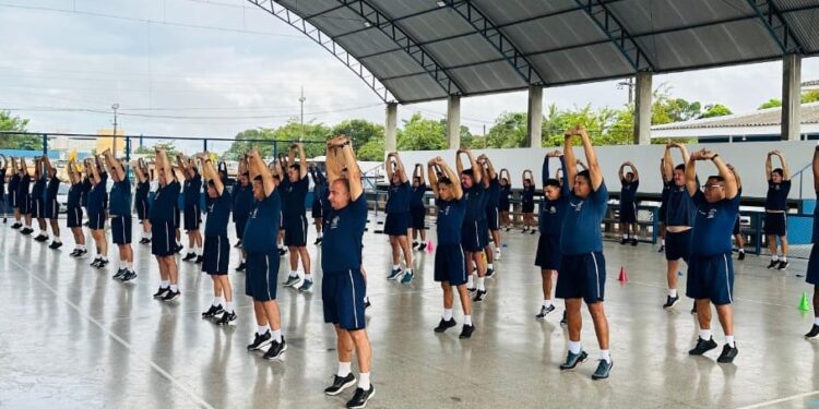 PM realiza treino físico conjunto para os Policiais Militares da Capital