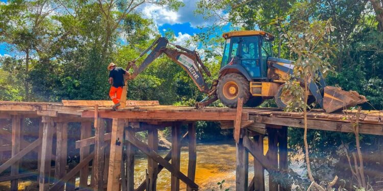Recuperação completa da ponte sobre o Rio São João, na Rodovia-466, é executada pelo governo de RO