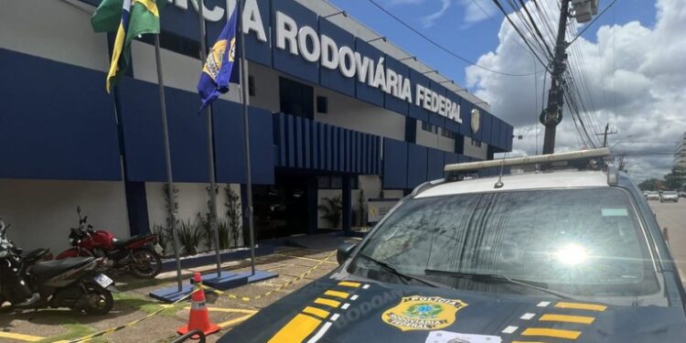PRF em Rondônia, na última quinta-feira (15), deu cumprimento a quatro mandados de prisão no estado