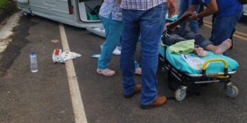 Ambulância de Vale do Anari Tomba Próximo a Machadinho do Oeste