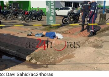 Homem é morto após tentar esfaquear vigilante e PM em frente à UPA
