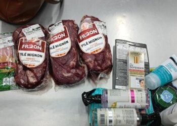 CANCELADO O CHURRASCO: Mulher é detida após furtar itens em dois supermercados