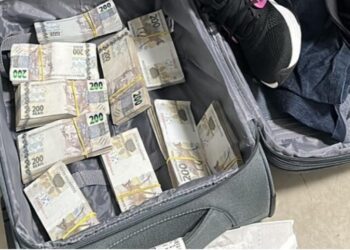 Bomba: empresários do Amazonas são presos com R$ 1,2 milhão em malas no aeroporto de Brasília