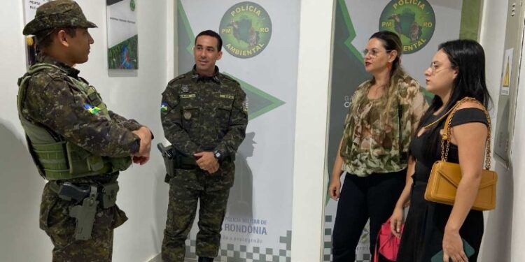 Ministério Público fortalece parceria com a Polícia Ambiental em visita institucional