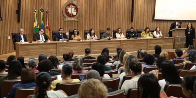 MPRO promove palestras sobre prevenção e enfrentamento da violência sexual infantil nas escolas