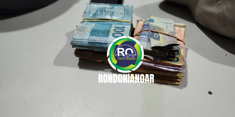 Polícia Militar prende dois suspeitos com celular roubado e R$ 12 mil reais no bairro Floresta, Porto Velho
