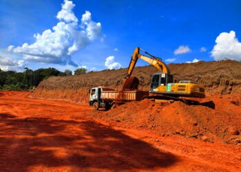 Governo de RO promove melhorias na RO-485 saindo de Colorado do Oeste até Corumbiara