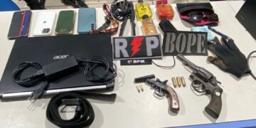 ROUBO A RESIDÊNCIA TERMINA COM QUATRO SUSPEITOS PRESOS EM RÁPIDA AÇÃO POLICIAL
